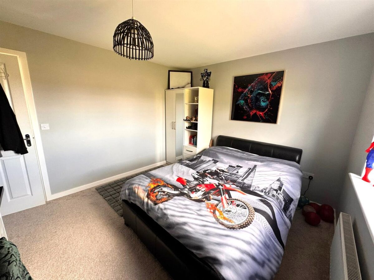 Coniston Close, Corby