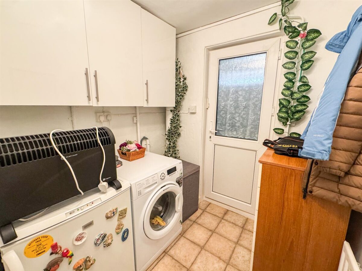 Bonington Walk, Corby