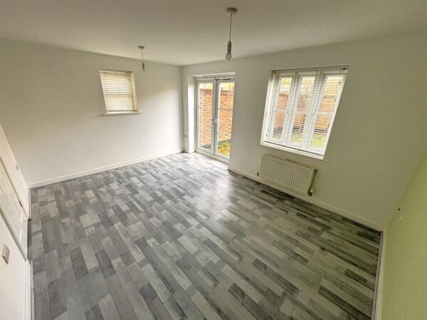 Courteenhall Drive, Corby