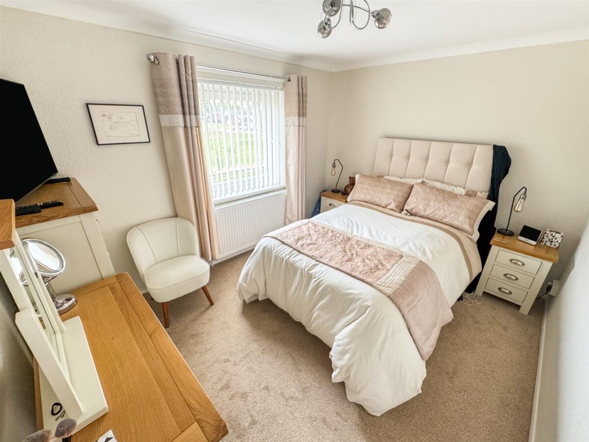 Bonington Walk, Corby