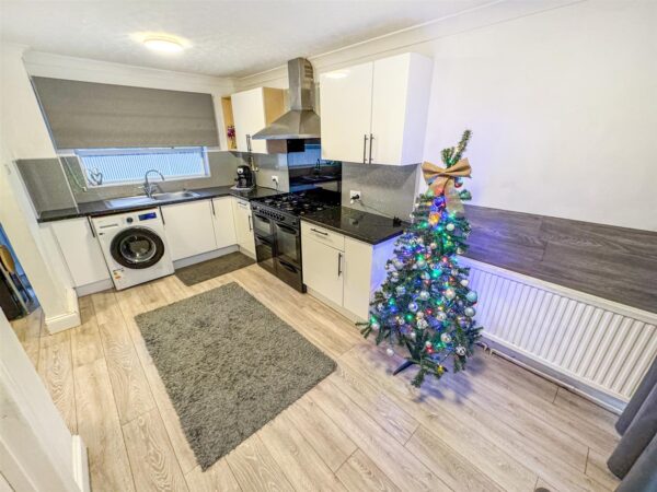 Greenland Walk, Corby