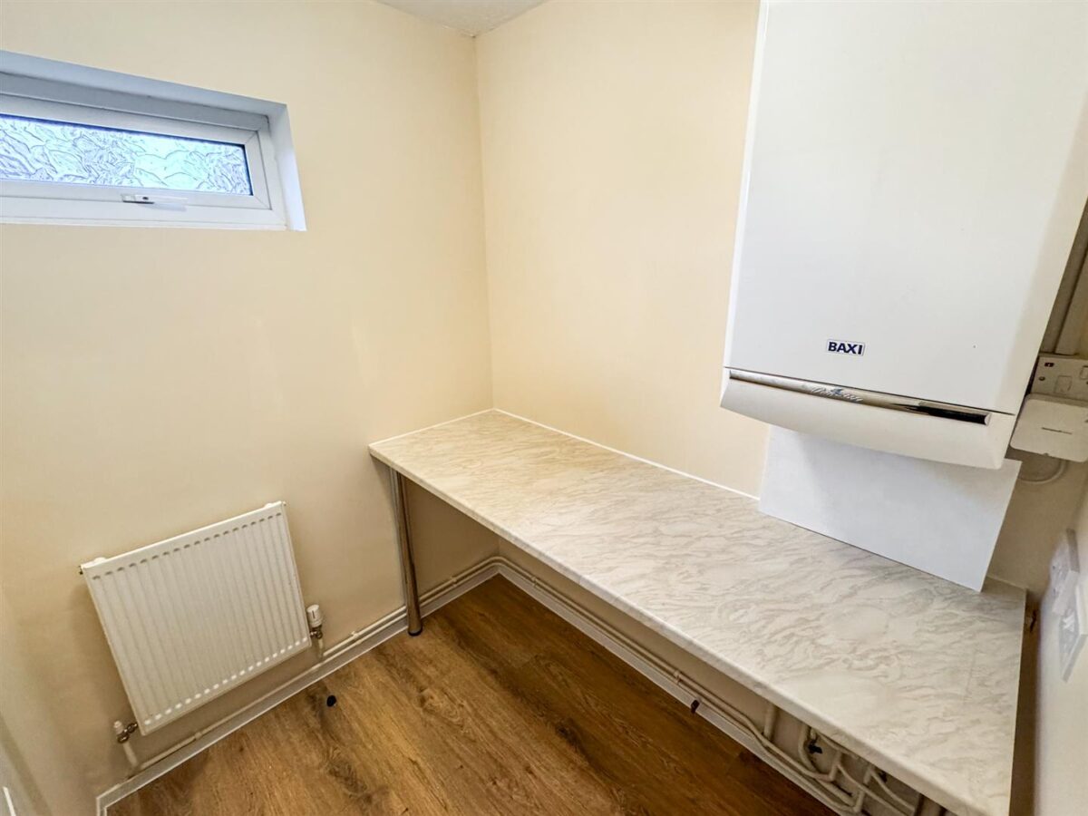 Tanfields Grove, Corby