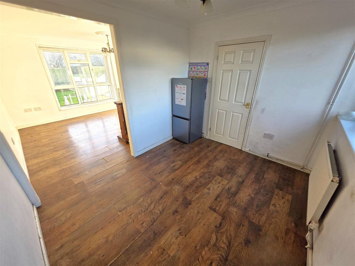 Wharfedale Road, Corby