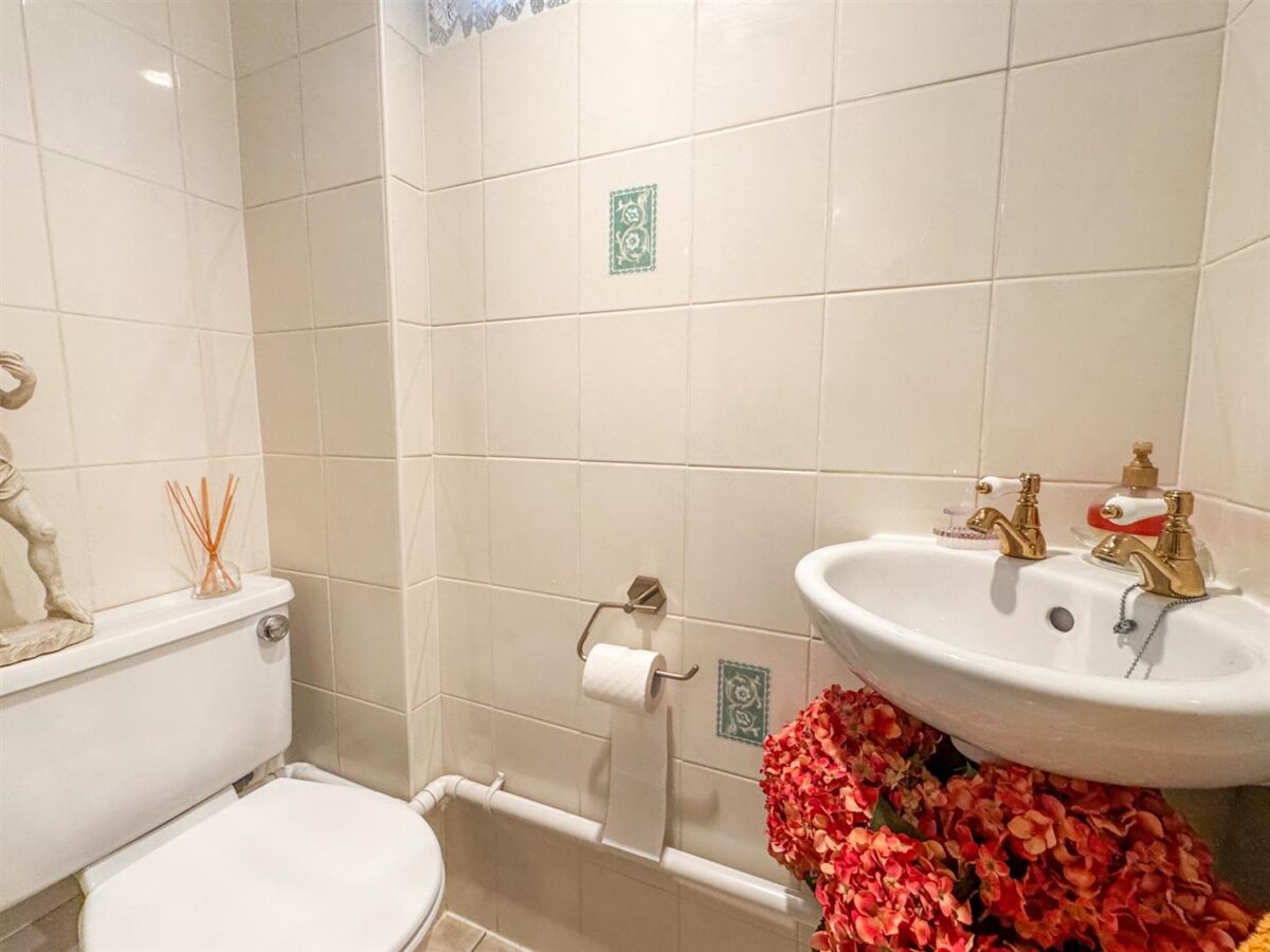 Bonington Walk, Corby