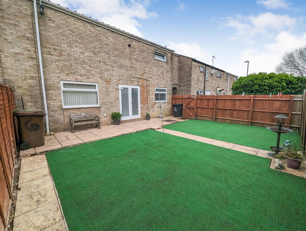 Brinkhill Walk, Corby