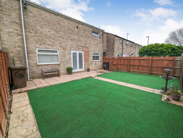 Brinkhill Walk, Corby