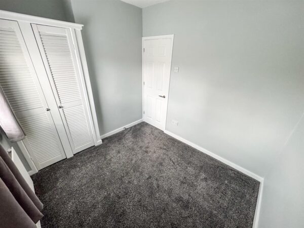 Tanfields Grove, Corby