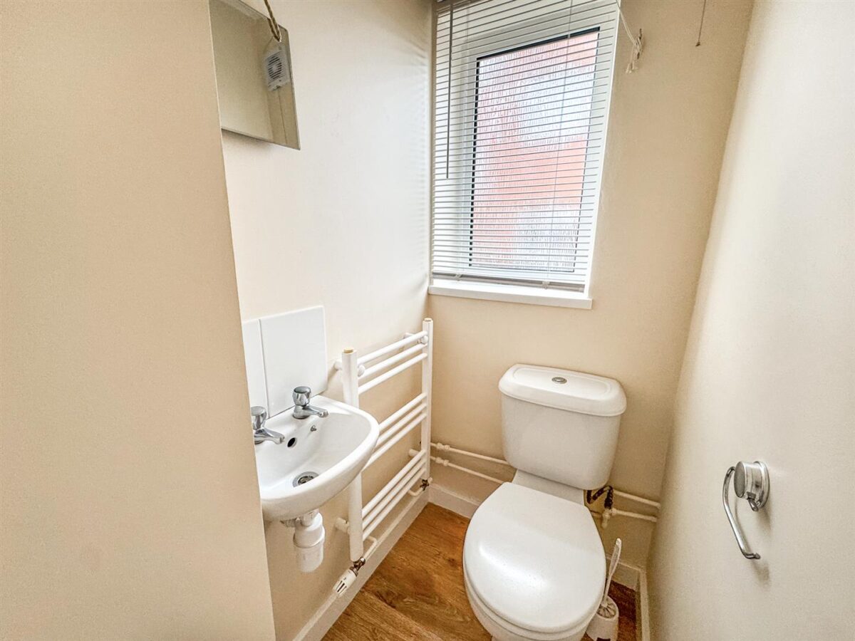 Tanfields Grove, Corby