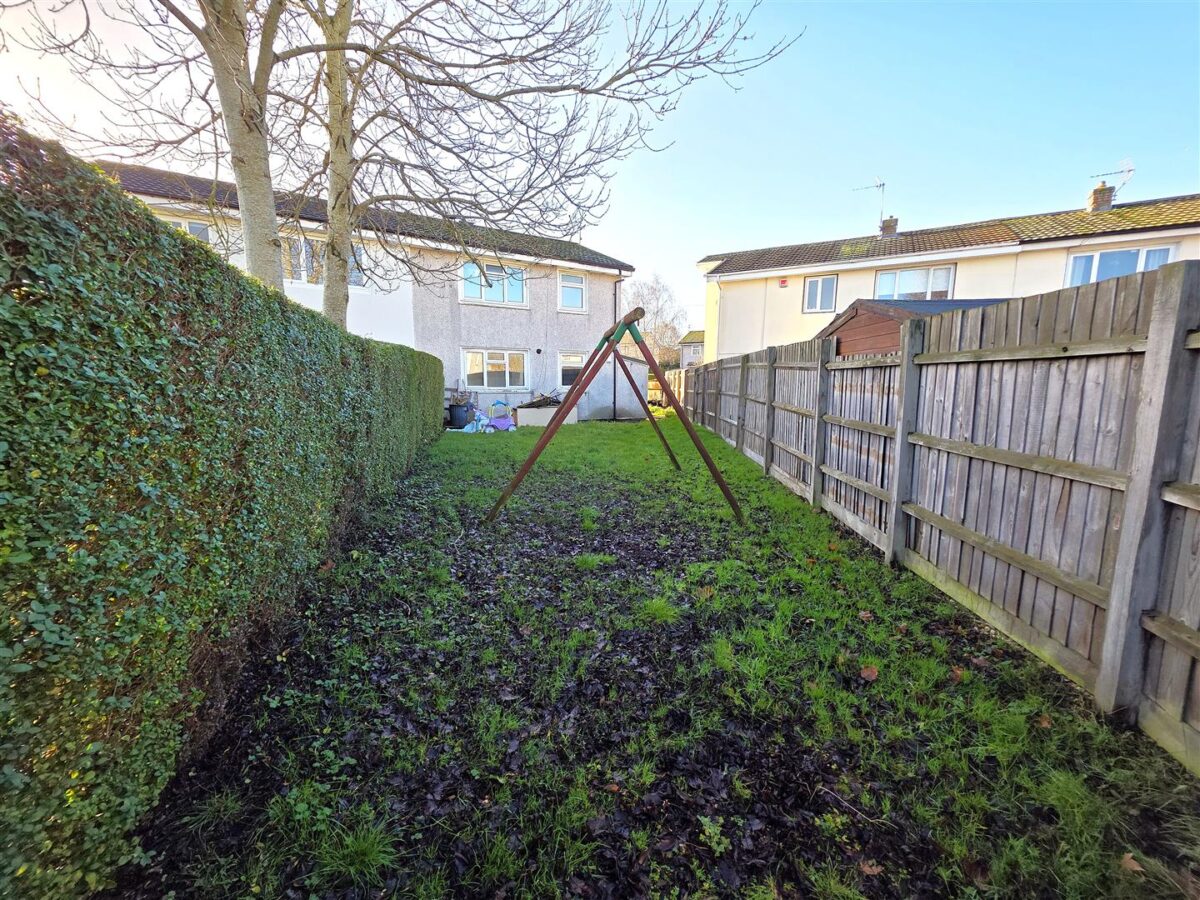 Wharfedale Road, Corby