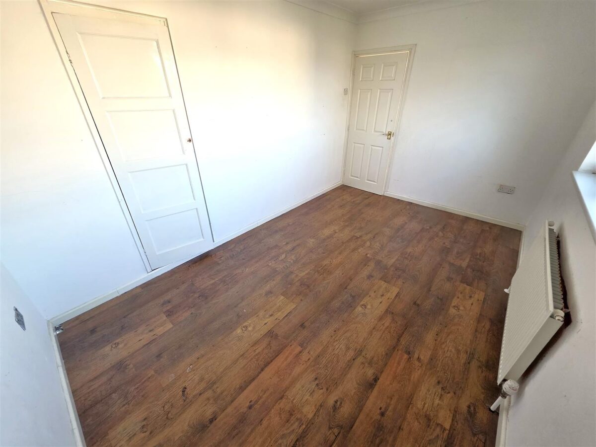 Wharfedale Road, Corby