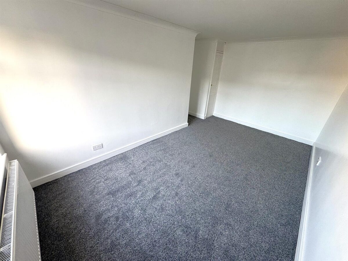 Brinkhill Walk, Corby