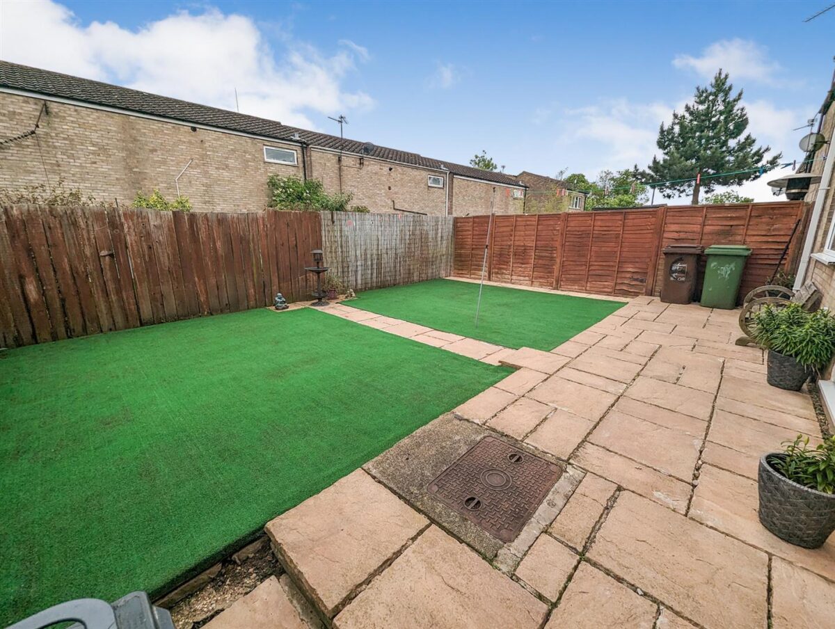 Brinkhill Walk, Corby