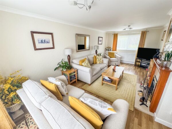 Bonington Walk, Corby