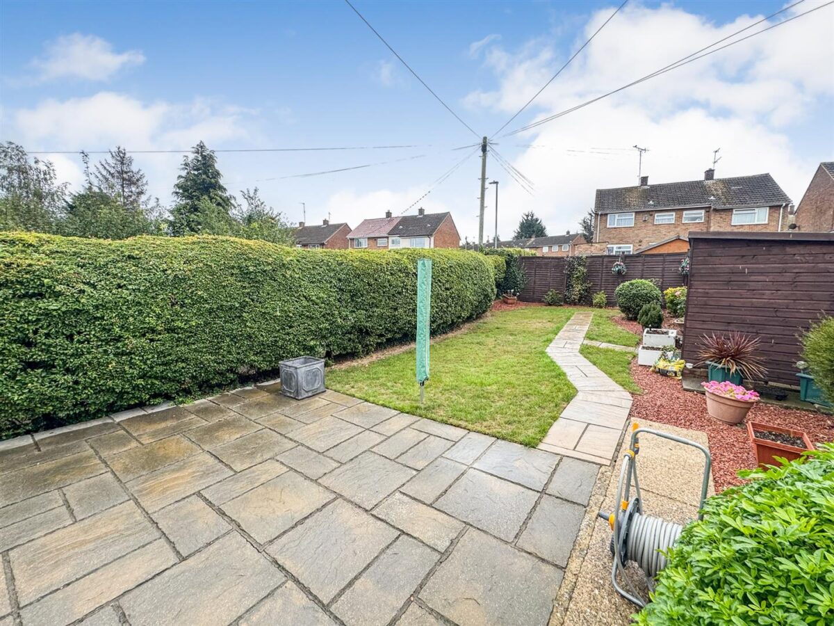 Bonington Walk, Corby