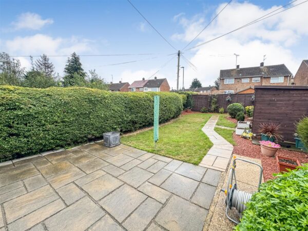 Bonington Walk, Corby