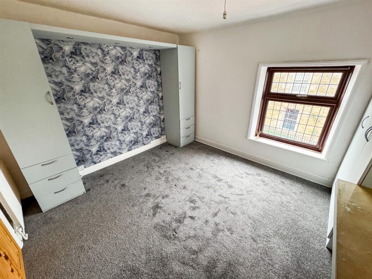 High Street, Gretton, Corby