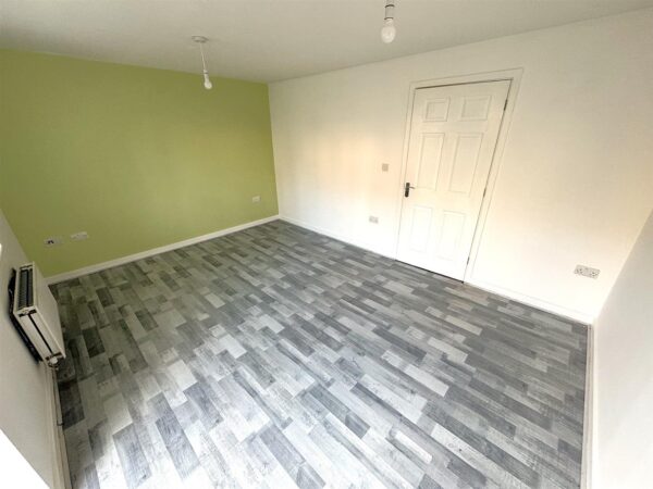 Courteenhall Drive, Corby