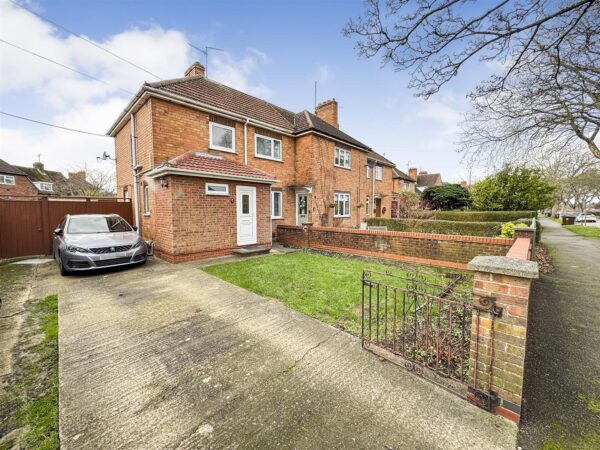 Tanfields Grove, Corby