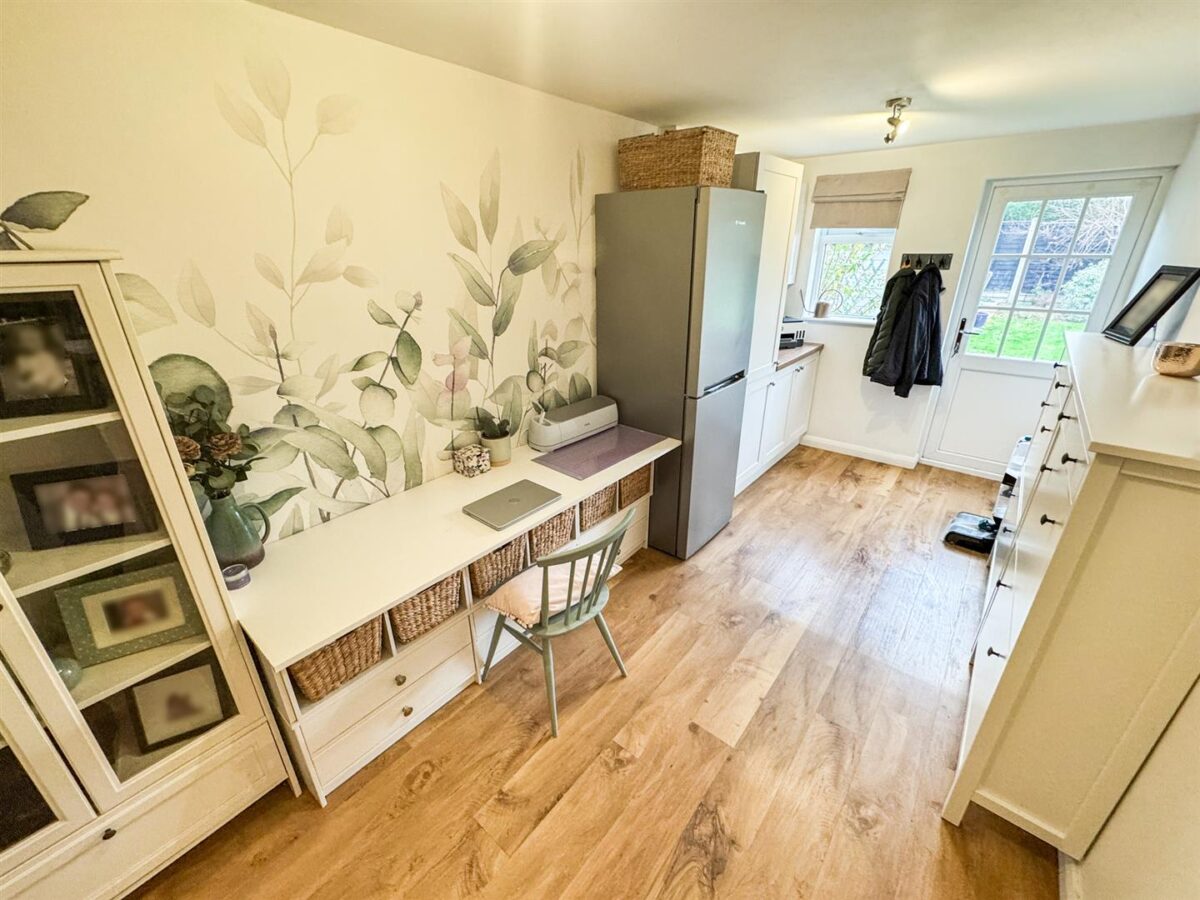 Lovap Way, Great Oakley, Corby