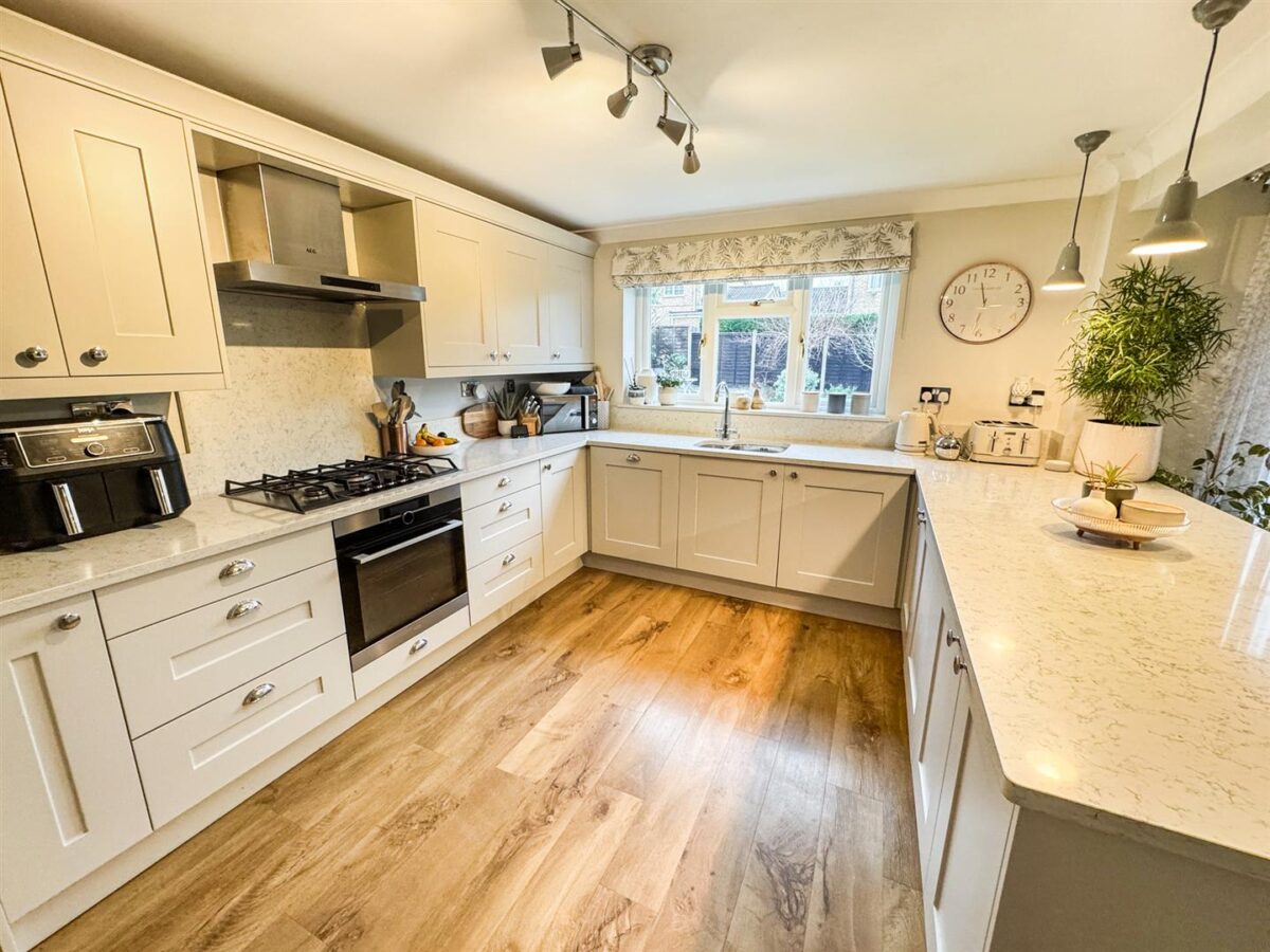 Lovap Way, Great Oakley, Corby