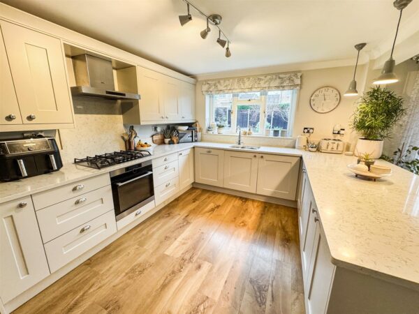 Lovap Way, Great Oakley, Corby