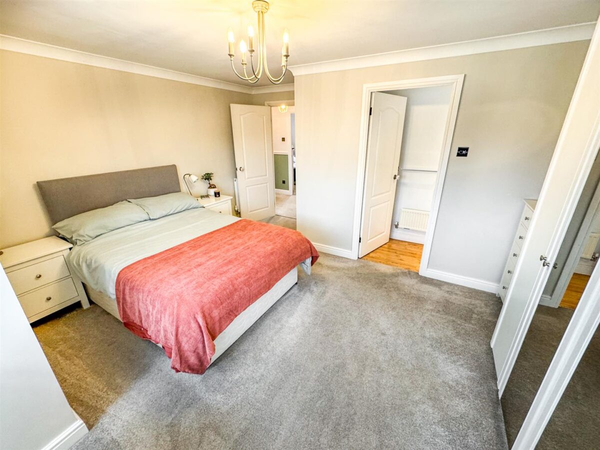 Lovap Way, Great Oakley, Corby