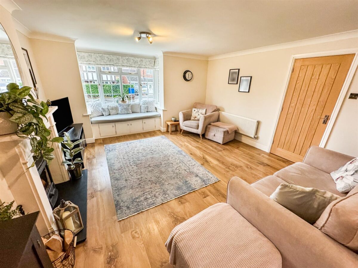 Lovap Way, Great Oakley, Corby