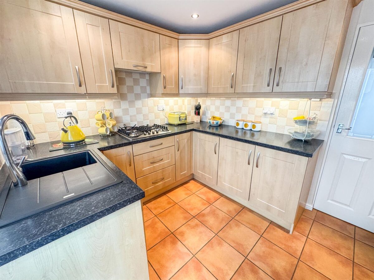 Bonington Walk, Corby