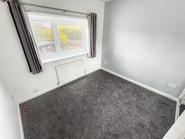 Tanfields Grove, Corby