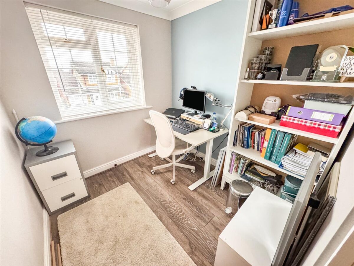 Lovap Way, Great Oakley, Corby