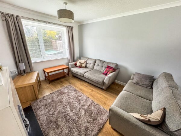 Tanfields Grove, Corby