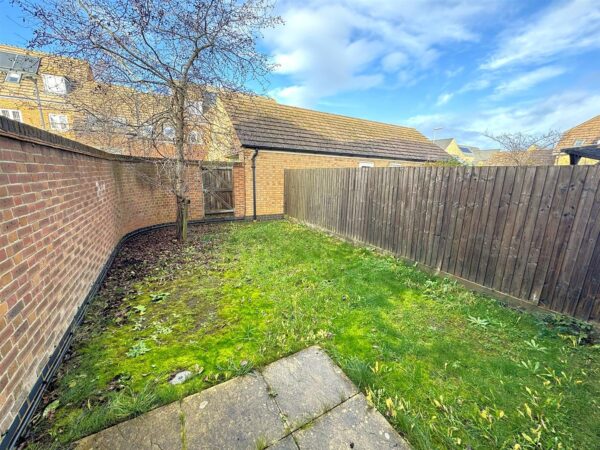 Courteenhall Drive, Corby