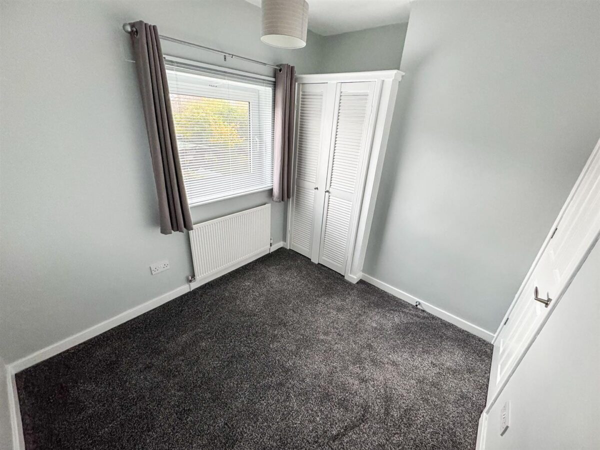 Tanfields Grove, Corby