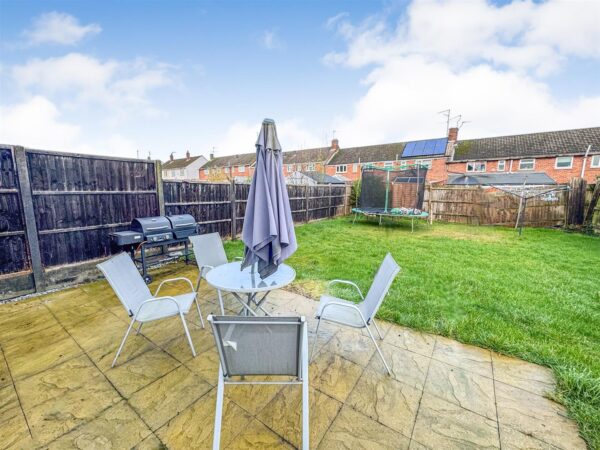 Ashley Avenue, Corby