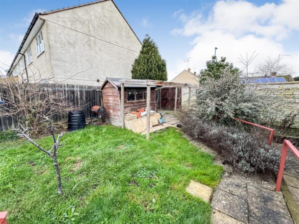 Croyde Avenue, Corby