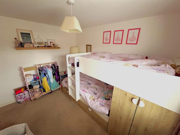 Airfield Way, Weldon, Corby