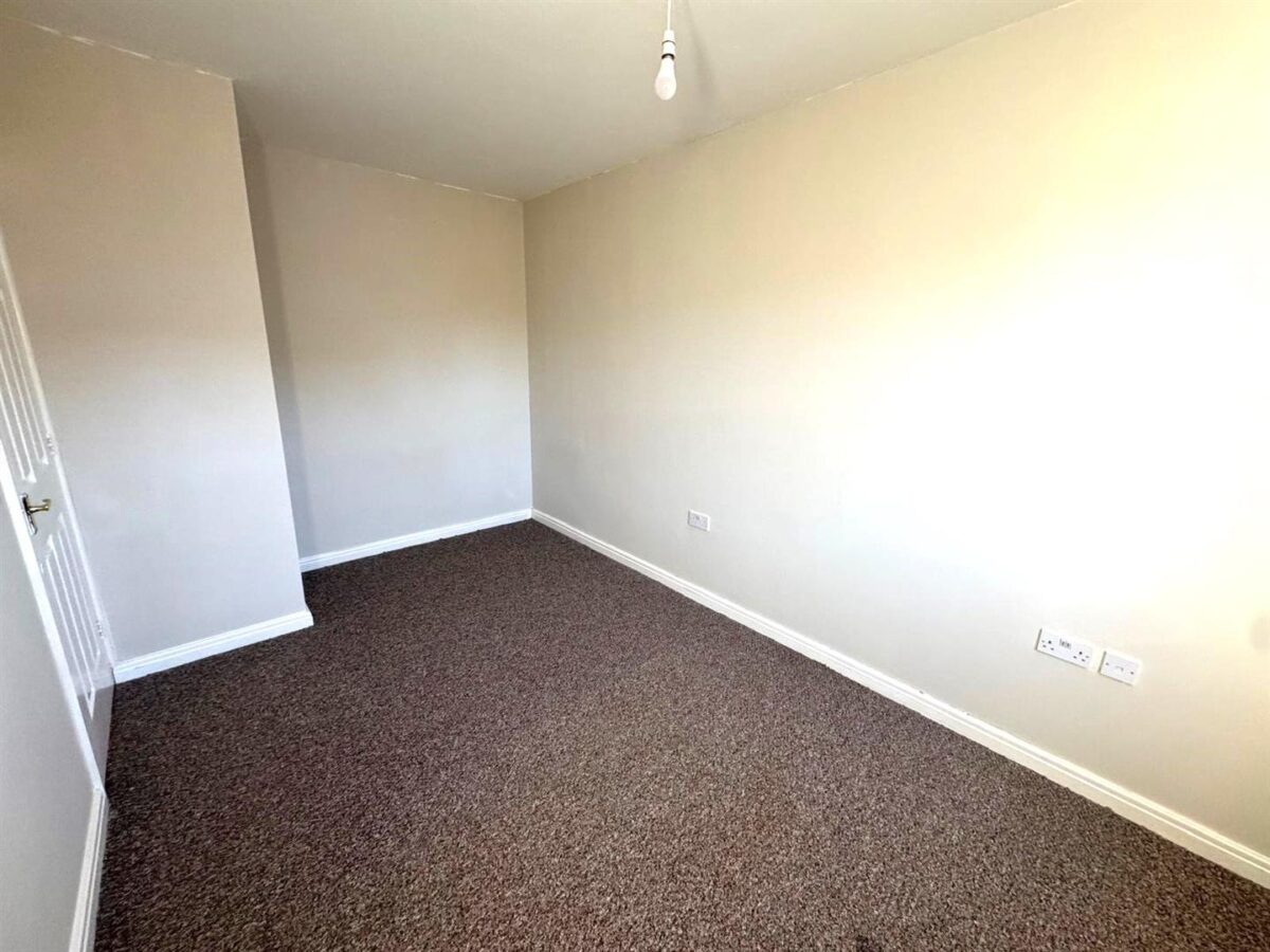 Chatsworth Road, Corby