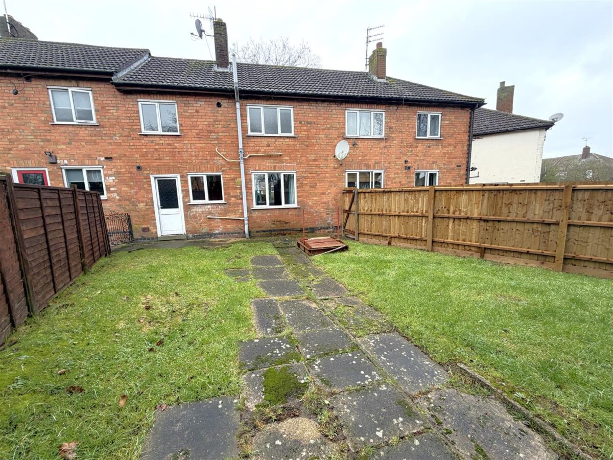 Faraday Grove, Corby