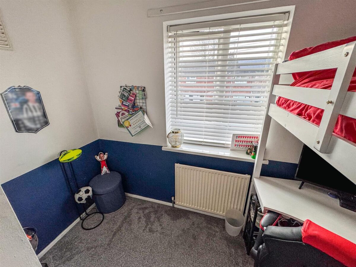 Ashley Avenue, Corby