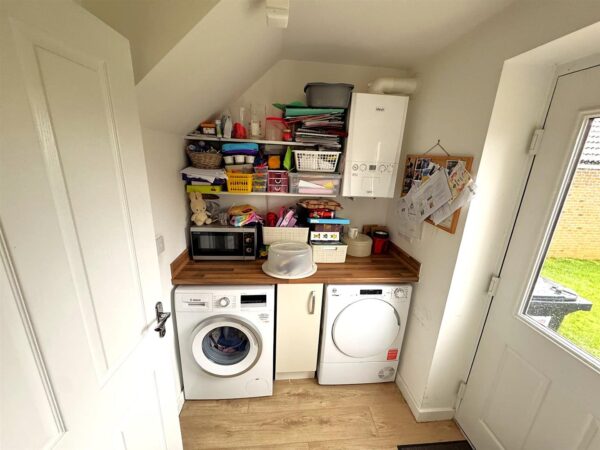 Airfield Way, Weldon, Corby