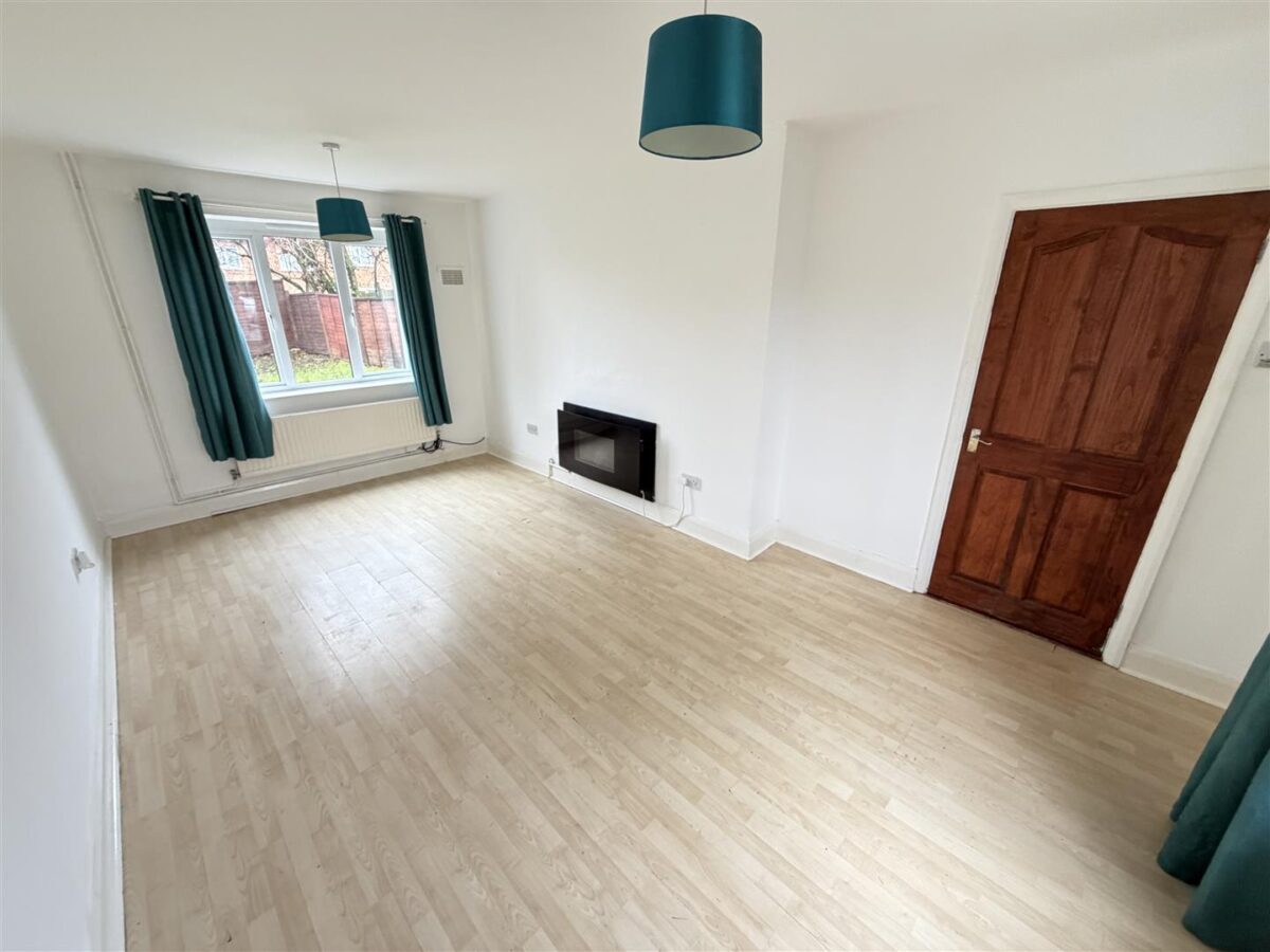 Faraday Grove, Corby