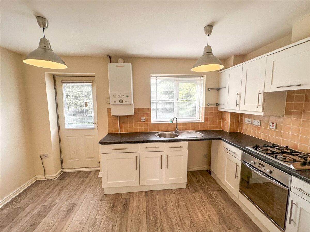 Barth Close, Great Oakley, Corby