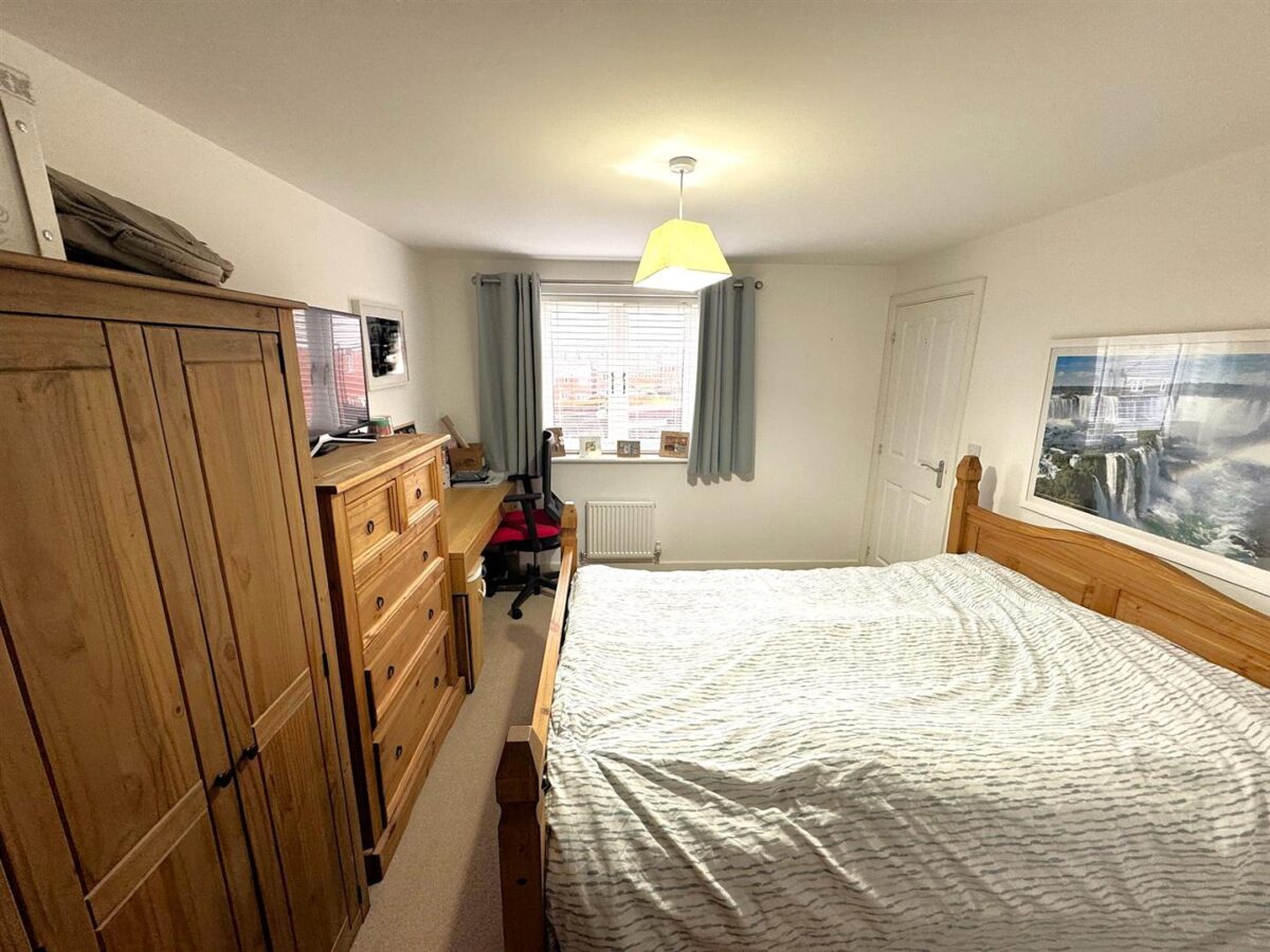 Airfield Way, Weldon, Corby