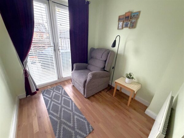 Carlisle Close, Corby