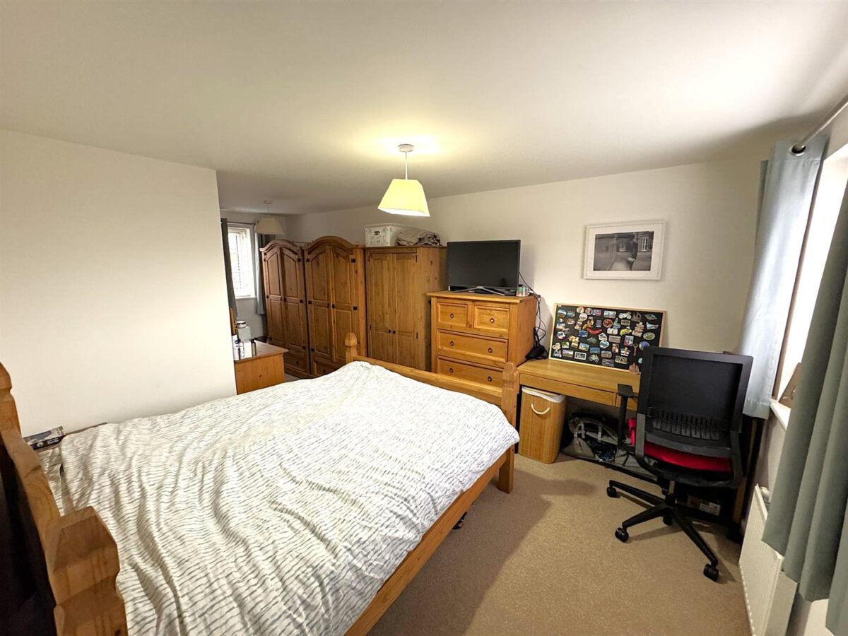 Airfield Way, Weldon, Corby