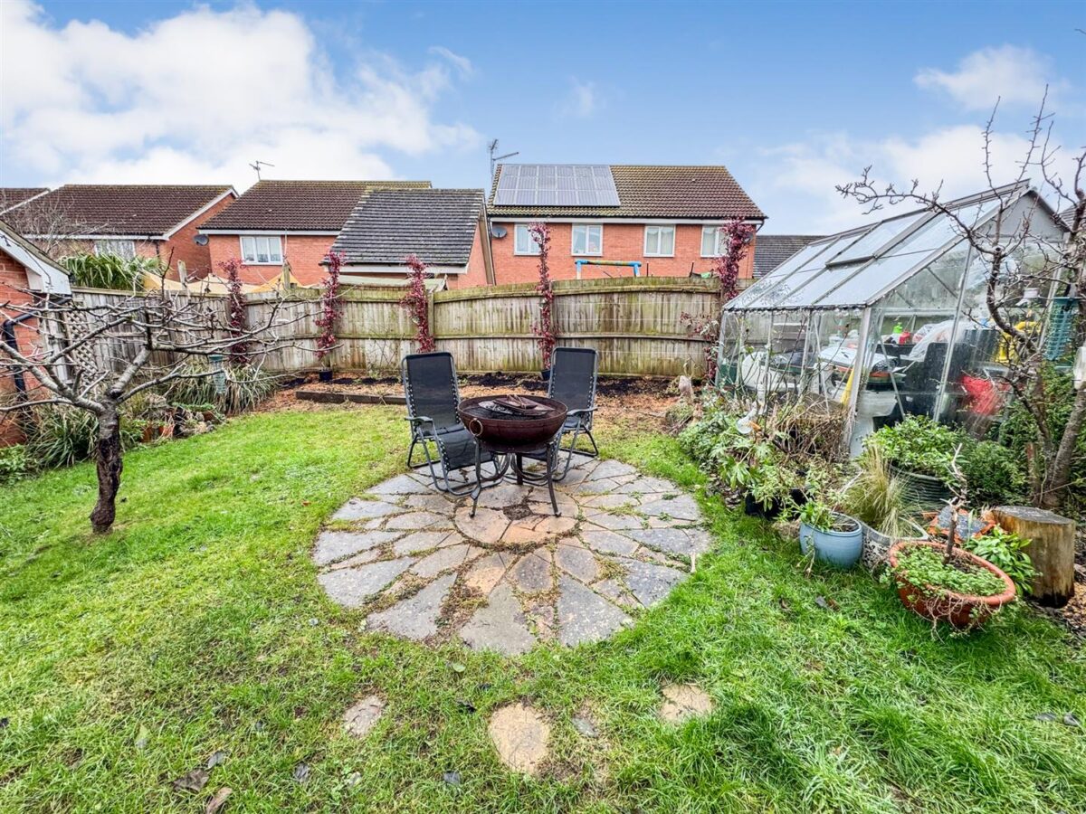 Melford Close, Corby