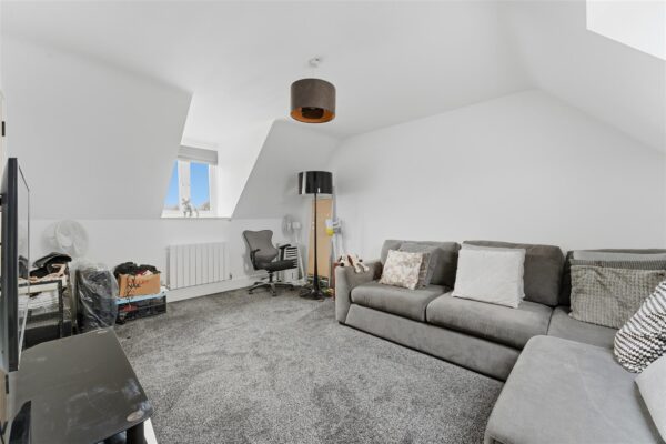 Singlehurst Close, Weldon, Corby