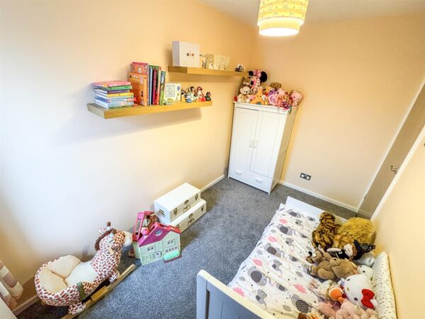 Lingfield Walk, Corby