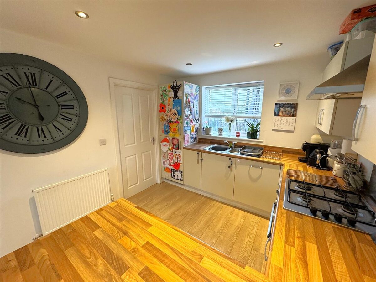 Airfield Way, Weldon, Corby