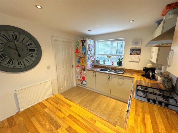 Airfield Way, Weldon, Corby